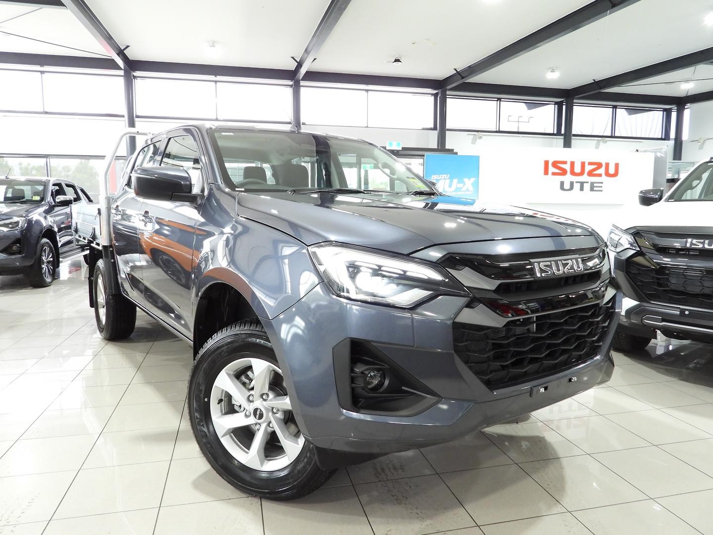 Isuzu D-max image 1