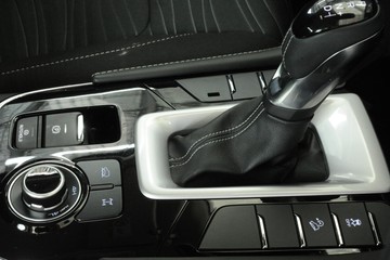 https://dvg-vehicle-assets.s3.amazonaws.com/30863449/21edqzbhxk2cbp9avr1v4v3e3.jpg