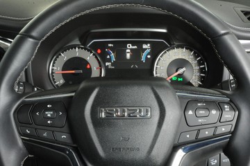 https://dvg-vehicle-assets.s3.amazonaws.com/30863449/38v65gg1yx4wk69c9urafk1hm.jpg