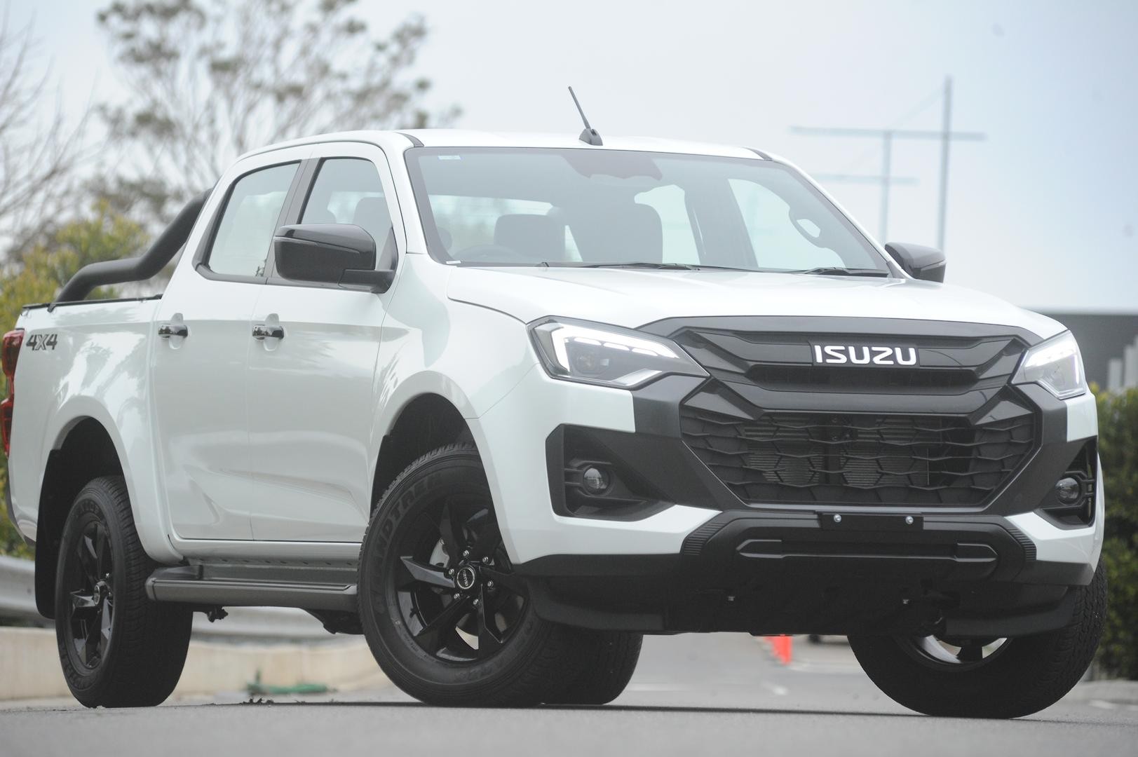 Isuzu D-max image 1