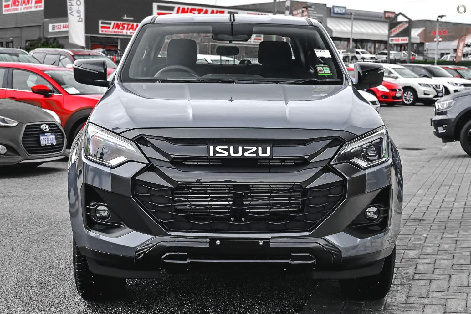 Isuzu D-max image 2