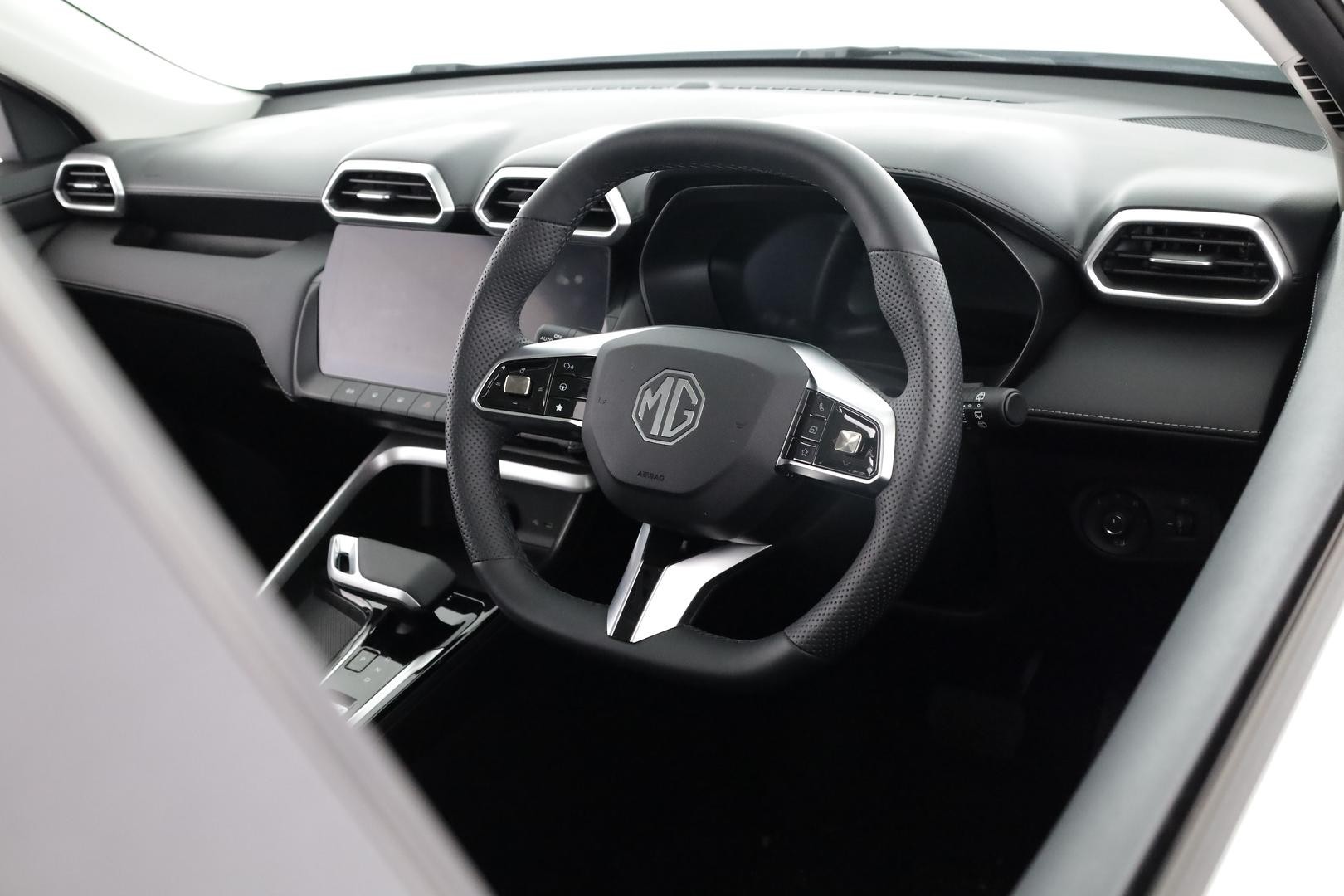 MG Zs image 4