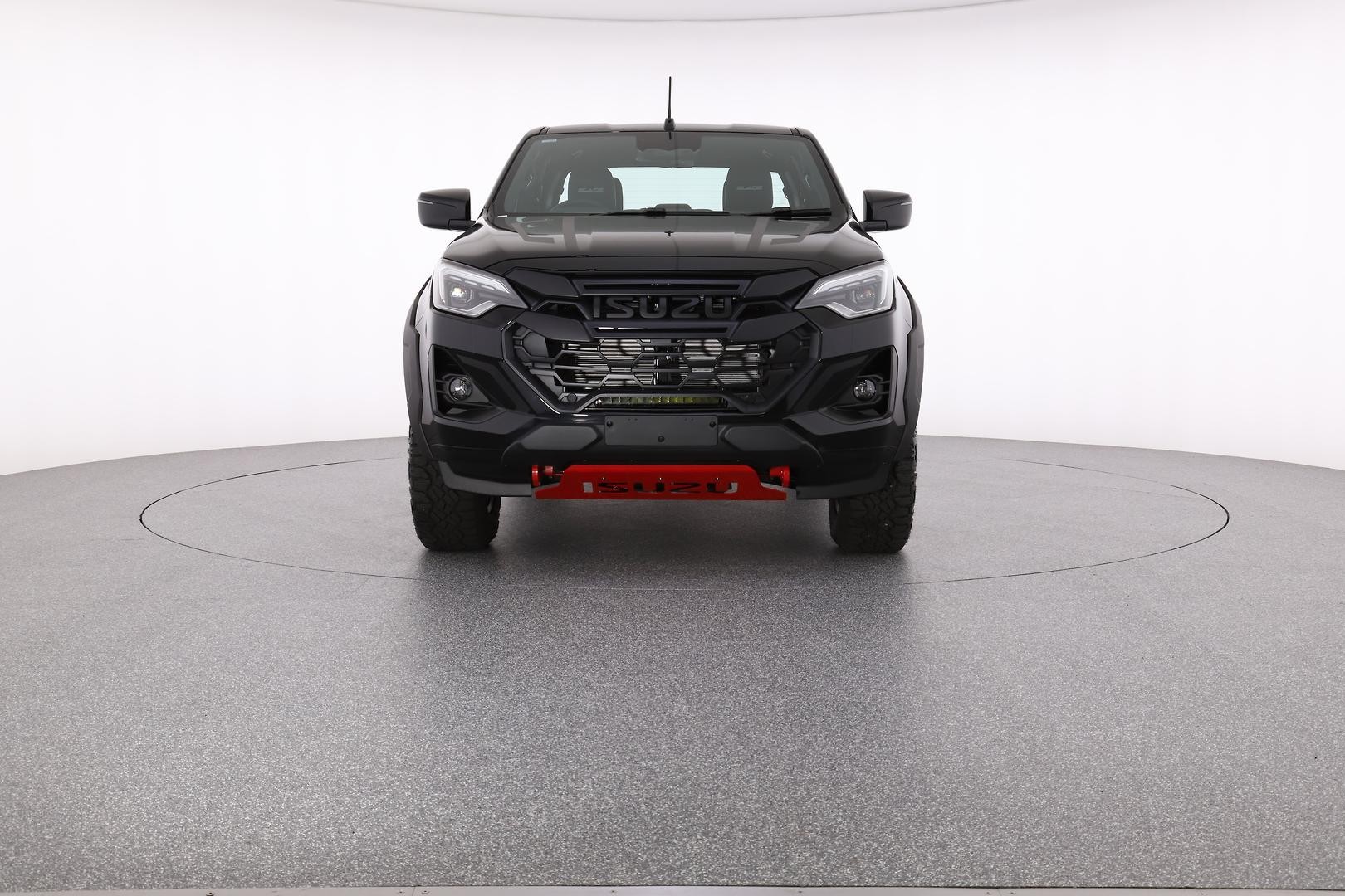 Isuzu D-max image 2