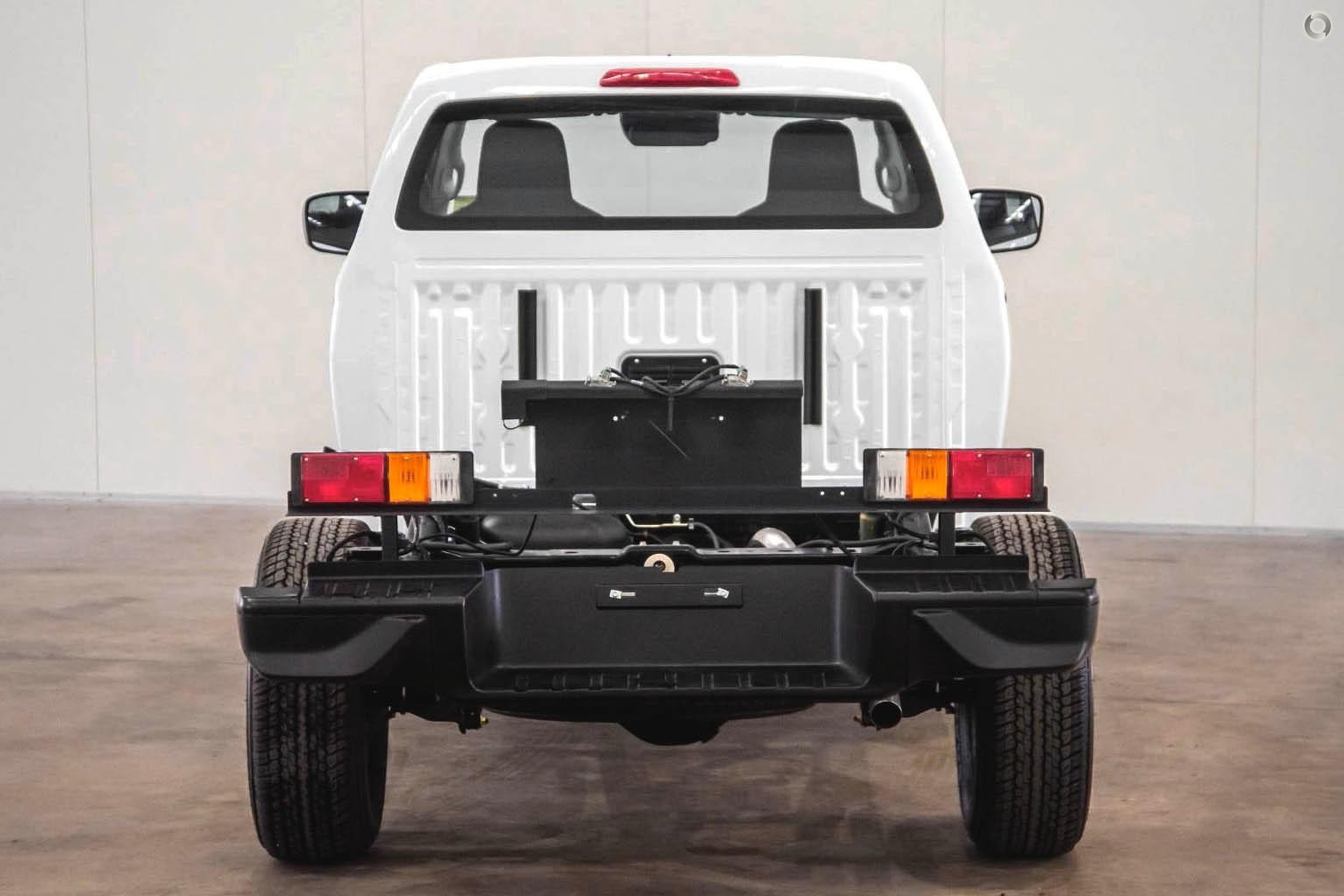 Isuzu D-max image 3
