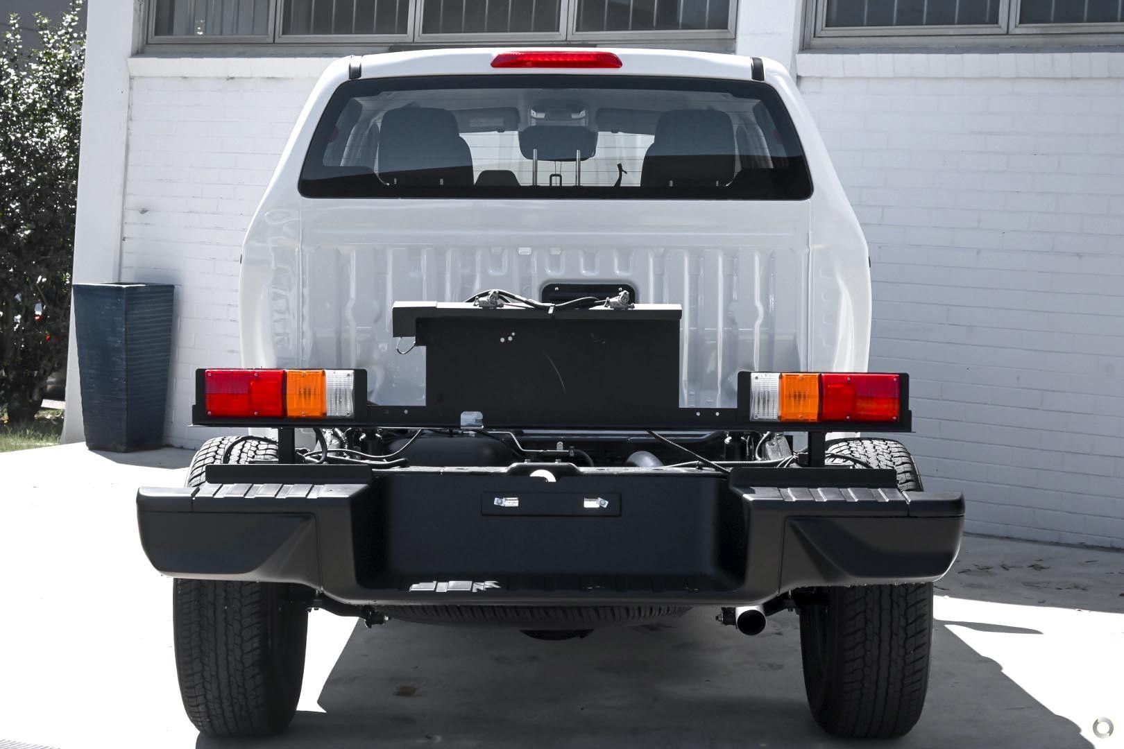 Isuzu D-max image 3