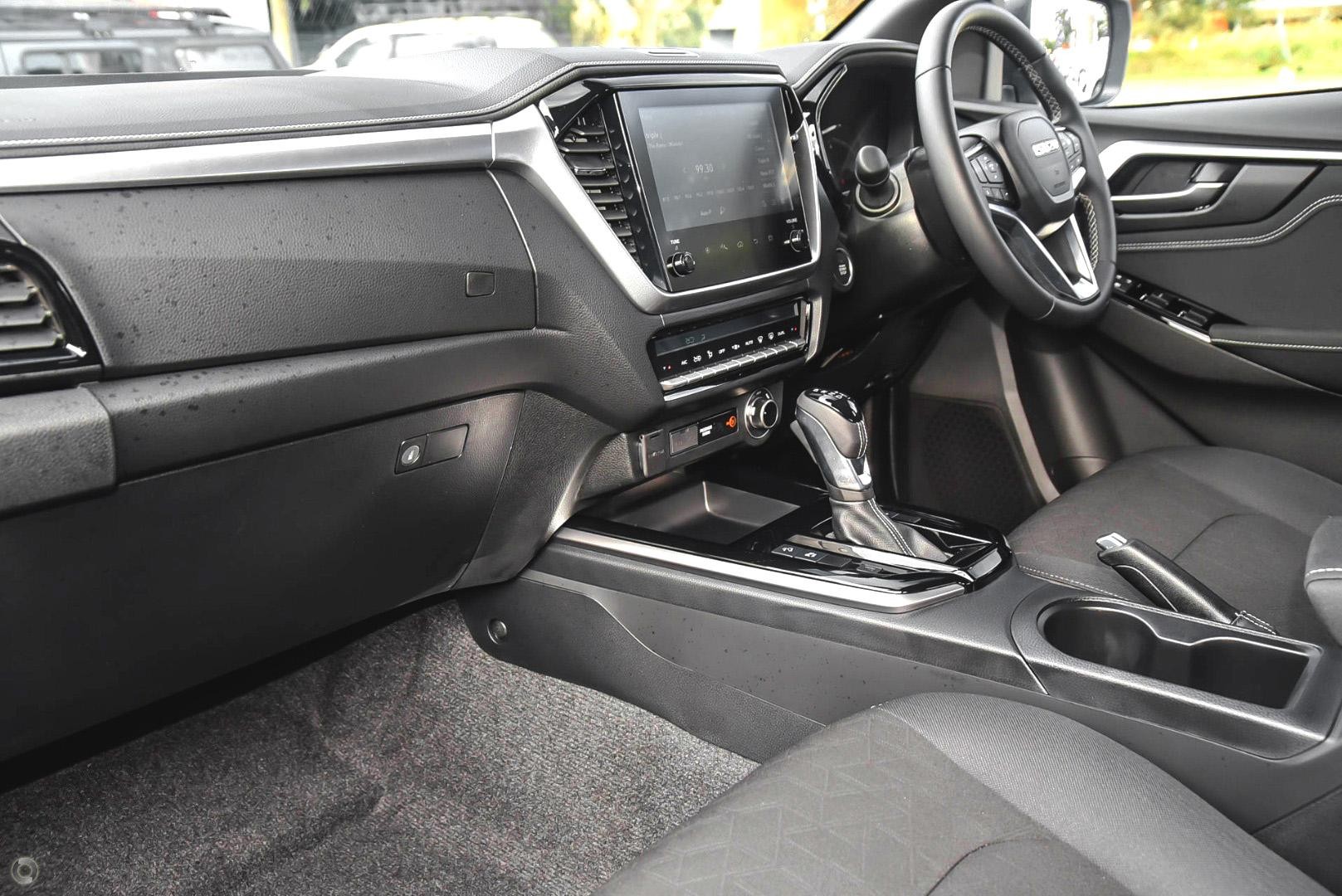 Isuzu D-max image 4