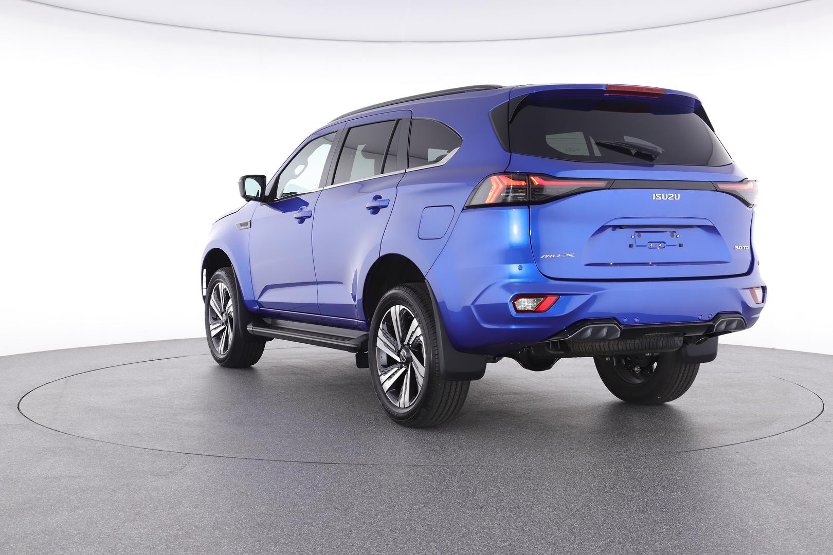 Isuzu Mu-x image 4