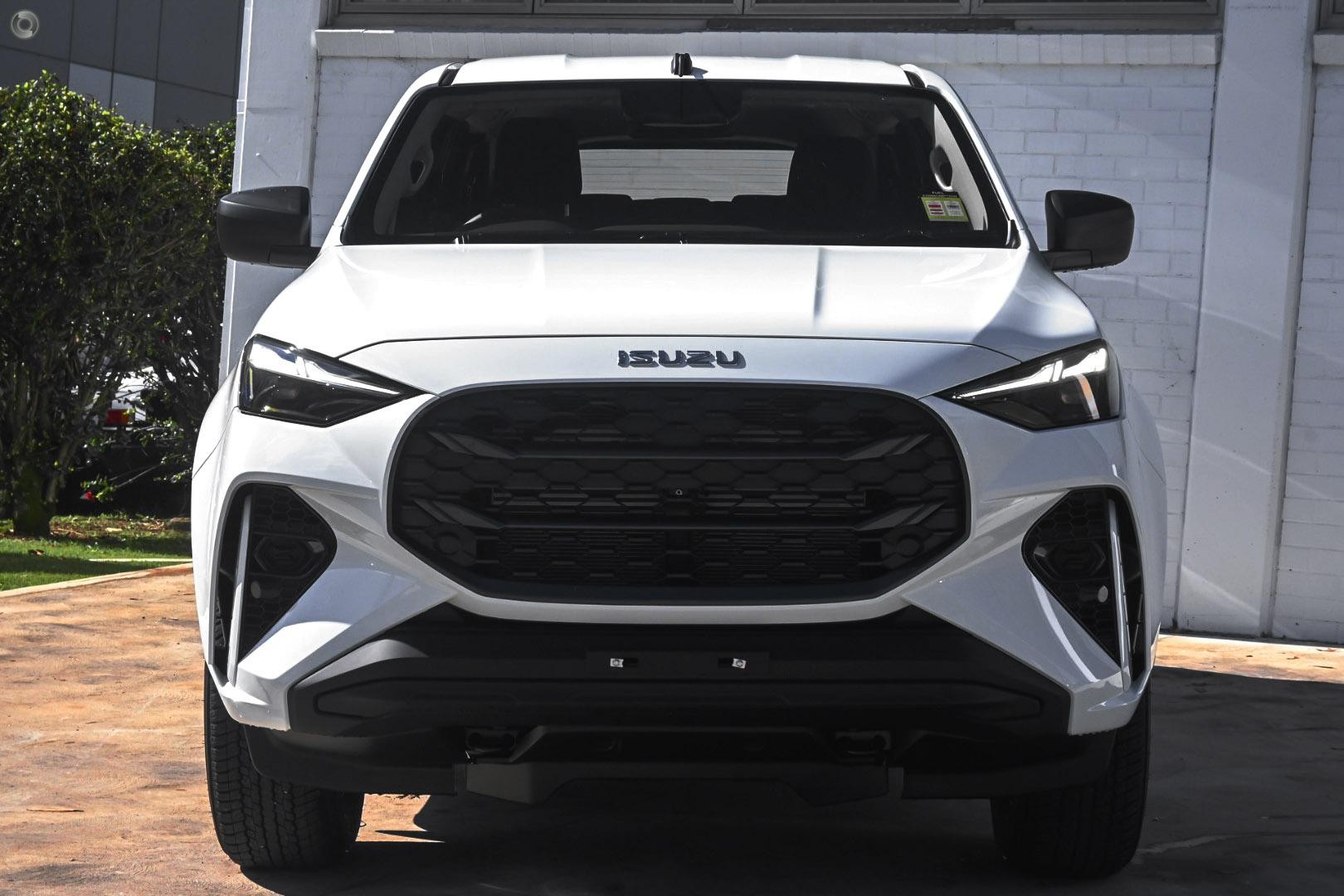 Isuzu Mu-x image 2