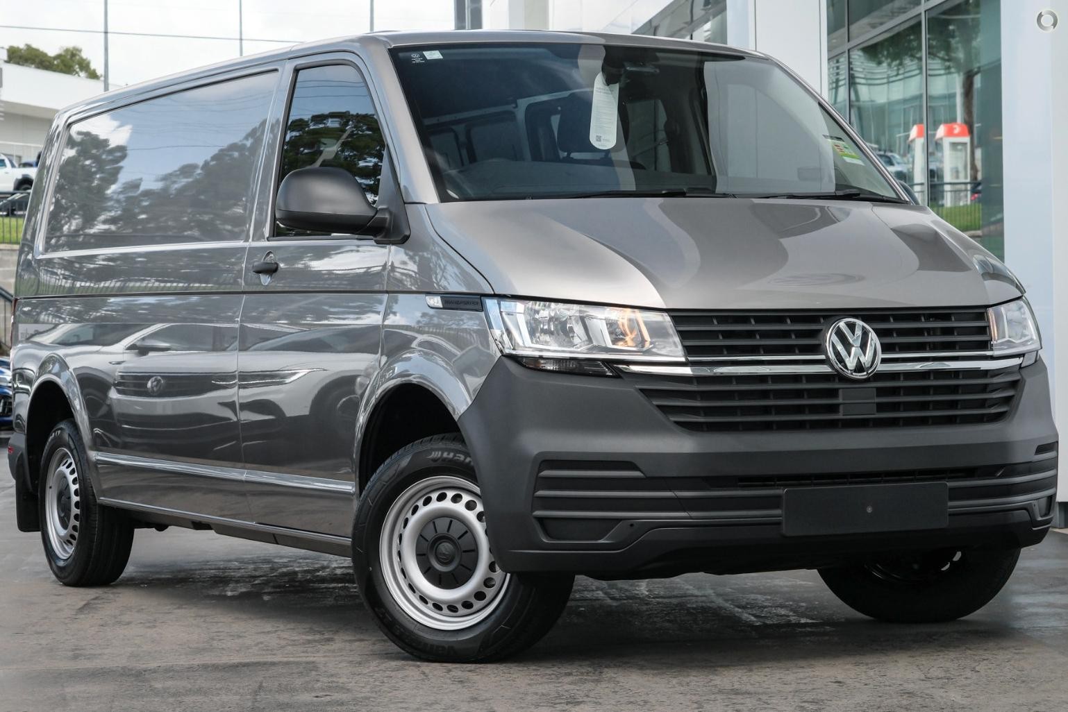 Volkswagen Transporter image 1