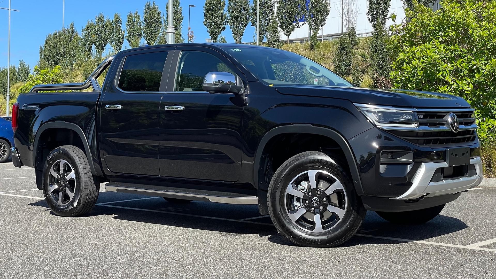 Volkswagen Amarok image 1