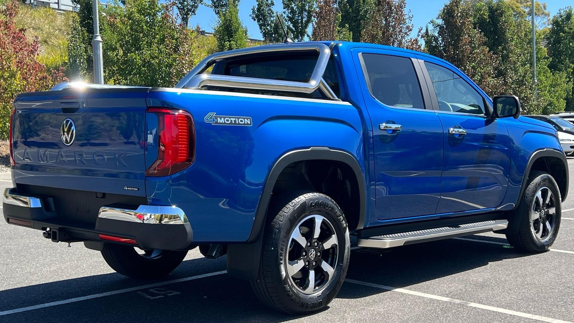 Volkswagen Amarok image 4