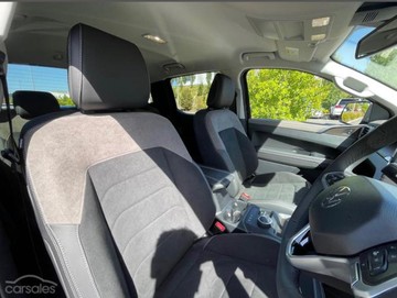 https://dvg-vehicle-assets.s3.amazonaws.com/429172/4lfmar088v36e07jr97yuedls.jpg
