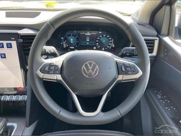 https://dvg-vehicle-assets.s3.amazonaws.com/429172/8m6q7vzvkufzjc4gy72fbewzp.jpg