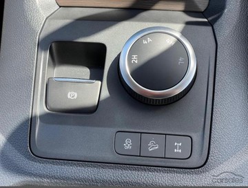 https://dvg-vehicle-assets.s3.amazonaws.com/429172/9tm00k19e4m6job0datpvewxa.jpg