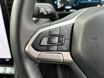 https://dvg-vehicle-assets.s3.amazonaws.com/430547/9wh4e5wk29b6pef2cyy9ffqbq.jpg