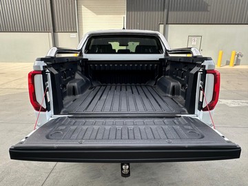 https://dvg-vehicle-assets.s3.amazonaws.com/430547/bdlgld6dsfv6y9xik86uh789a.jpg