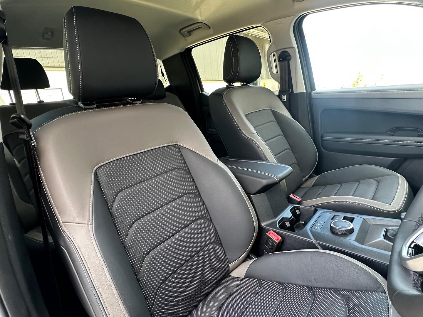 Volkswagen Amarok image 4