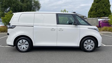 https://dvg-vehicle-assets.s3.amazonaws.com/432027/b8c2t5rd8nkpuvn0rp3jjm46y.jpg