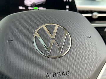 https://dvg-vehicle-assets.s3.amazonaws.com/432765/6ux0i6jxfre9vv6xjuvkh7gg8.jpg
