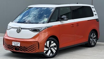 https://dvg-vehicle-assets.s3.amazonaws.com/432765/9rzcre3m87jjapl9qxpwmkukt.jpg