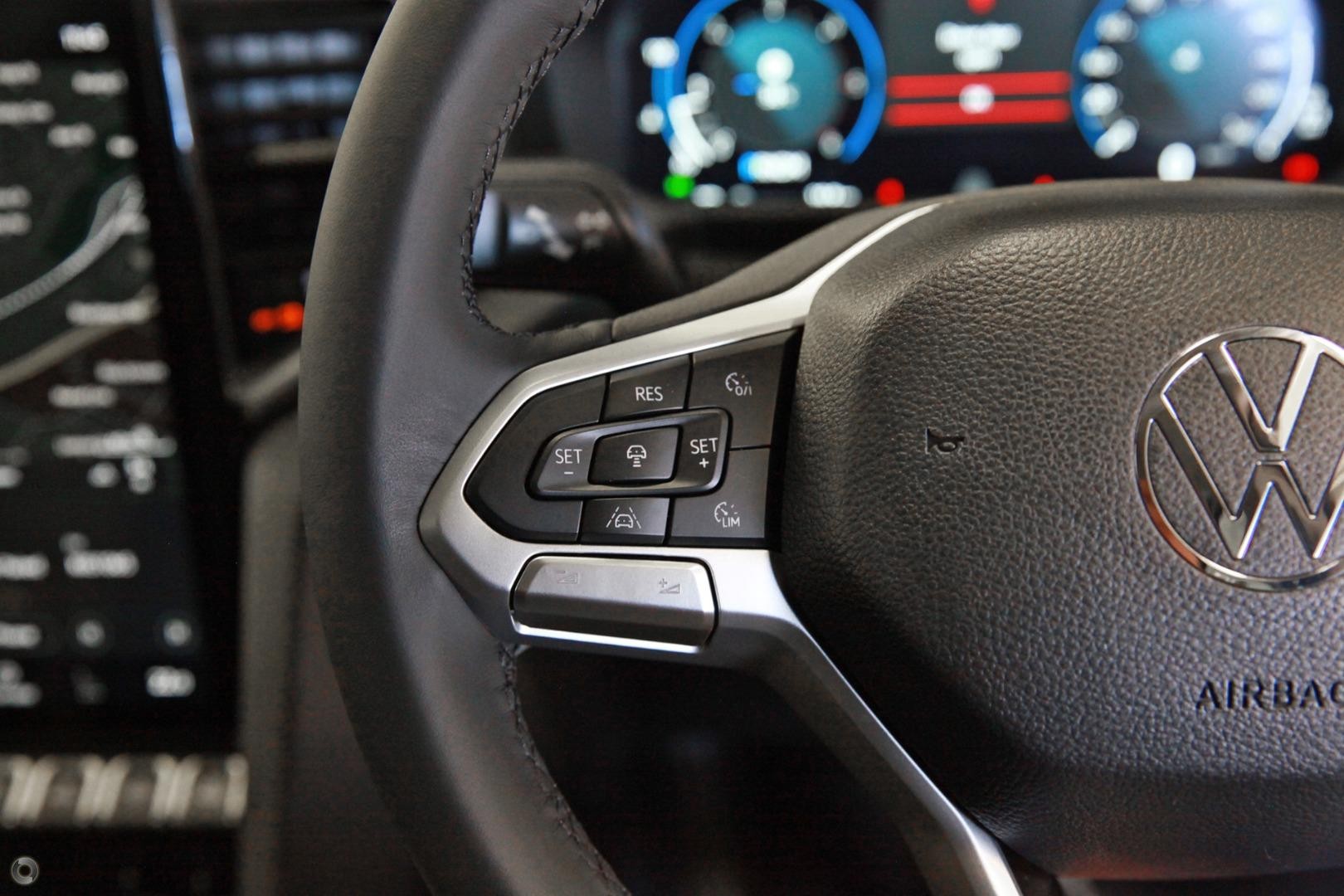 Volkswagen Amarok image 2