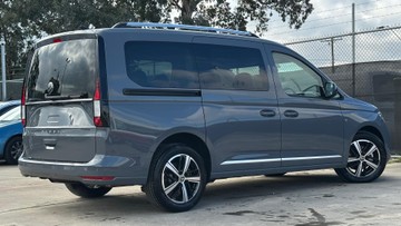 https://dvg-vehicle-assets.s3.amazonaws.com/433707/1gdu0jyh8vzulglisgdzdez1k.jpg