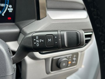 https://dvg-vehicle-assets.s3.amazonaws.com/436290/8potuxityx5dyifr0mhagvvz6.jpg