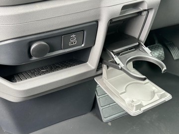 https://dvg-vehicle-assets.s3.amazonaws.com/436298/5e9ce1af1yiwexl7ex7sgbou0.jpg