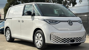 https://dvg-vehicle-assets.s3.amazonaws.com/437328/by1y92suw91l5mgyok4bx9tm0.jpg