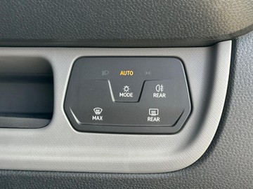 https://dvg-vehicle-assets.s3.amazonaws.com/437328/e8ca1u4vh1fw6wcbp4iv2a24b.jpg