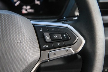 https://dvg-vehicle-assets.s3.amazonaws.com/437333/6lh1cvgvpg6p1zxc6rtaqhu63.jpg