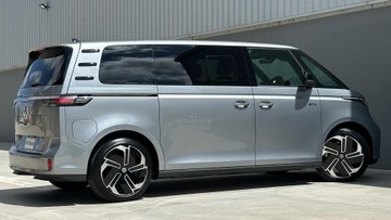 https://dvg-vehicle-assets.s3.amazonaws.com/437655/3zhop8zlha009981yew1g9cx4.jpg