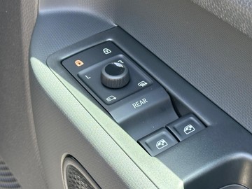 https://dvg-vehicle-assets.s3.amazonaws.com/437655/4zh9pqtxpkiw3ufknxk4ehvon.jpg