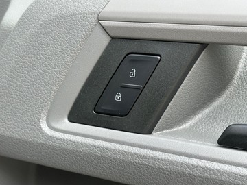 https://dvg-vehicle-assets.s3.amazonaws.com/437967/89nomoc2pyopsdjffx1xatbvm.jpg