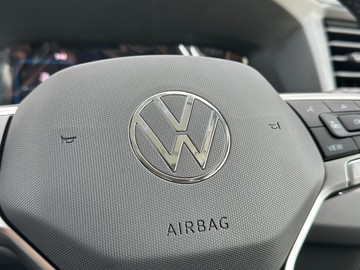 https://dvg-vehicle-assets.s3.amazonaws.com/437967/94ie2qteryrem2at6kznlvulf.jpg