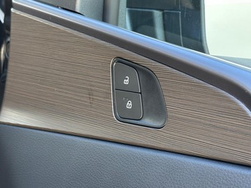 https://dvg-vehicle-assets.s3.amazonaws.com/439857/83q2psn7z73c58swly39zkkjd.jpg