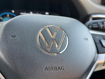 https://dvg-vehicle-assets.s3.amazonaws.com/439857/953kprl05vmzlyeqs1pr332dq.jpg