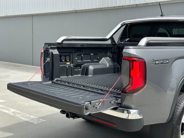 https://dvg-vehicle-assets.s3.amazonaws.com/439861/5vnkl7nwibtarhmun3s4mwal0.jpg