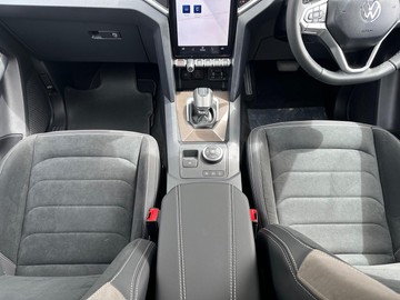 https://dvg-vehicle-assets.s3.amazonaws.com/439861/73jjgbpeyhd5u45dpvlb7yuqq.jpg