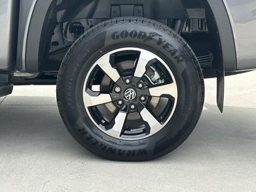 https://dvg-vehicle-assets.s3.amazonaws.com/439861/d6lg4qgutvuti8hos6o2ofc0s.jpg