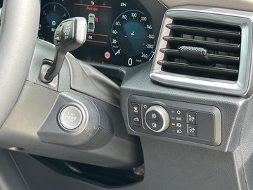 https://dvg-vehicle-assets.s3.amazonaws.com/439861/dbct8o1a963zuyor9rradmayt.jpg