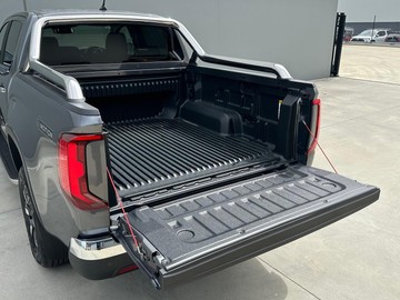 https://dvg-vehicle-assets.s3.amazonaws.com/439861/dnc5qe5w2x5f6lmzsxfhizdzt.jpg