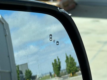 https://dvg-vehicle-assets.s3.amazonaws.com/439867/9sk1f01a1mg3vjuhc2cx7nofj.jpg