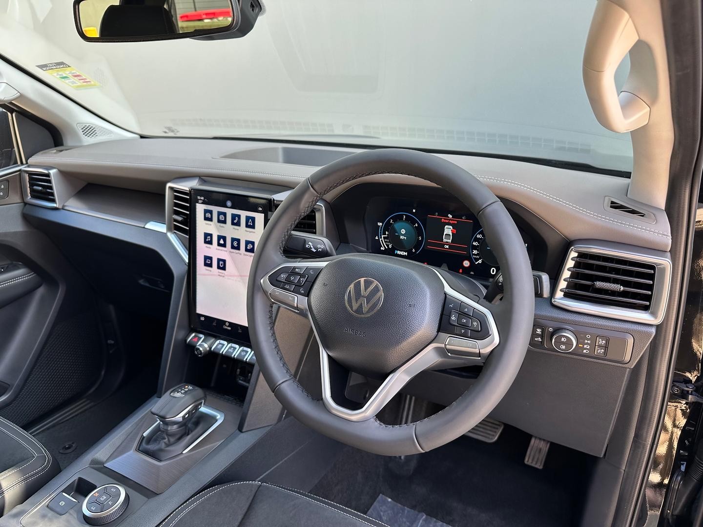 Volkswagen Amarok image 4