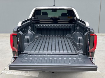 https://dvg-vehicle-assets.s3.amazonaws.com/439872/1v8hq24xkzr3ysaxbe2bhpemt.jpg