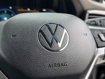 https://dvg-vehicle-assets.s3.amazonaws.com/439872/33bfooe8bqrr1sznuiuqufyd1.jpg
