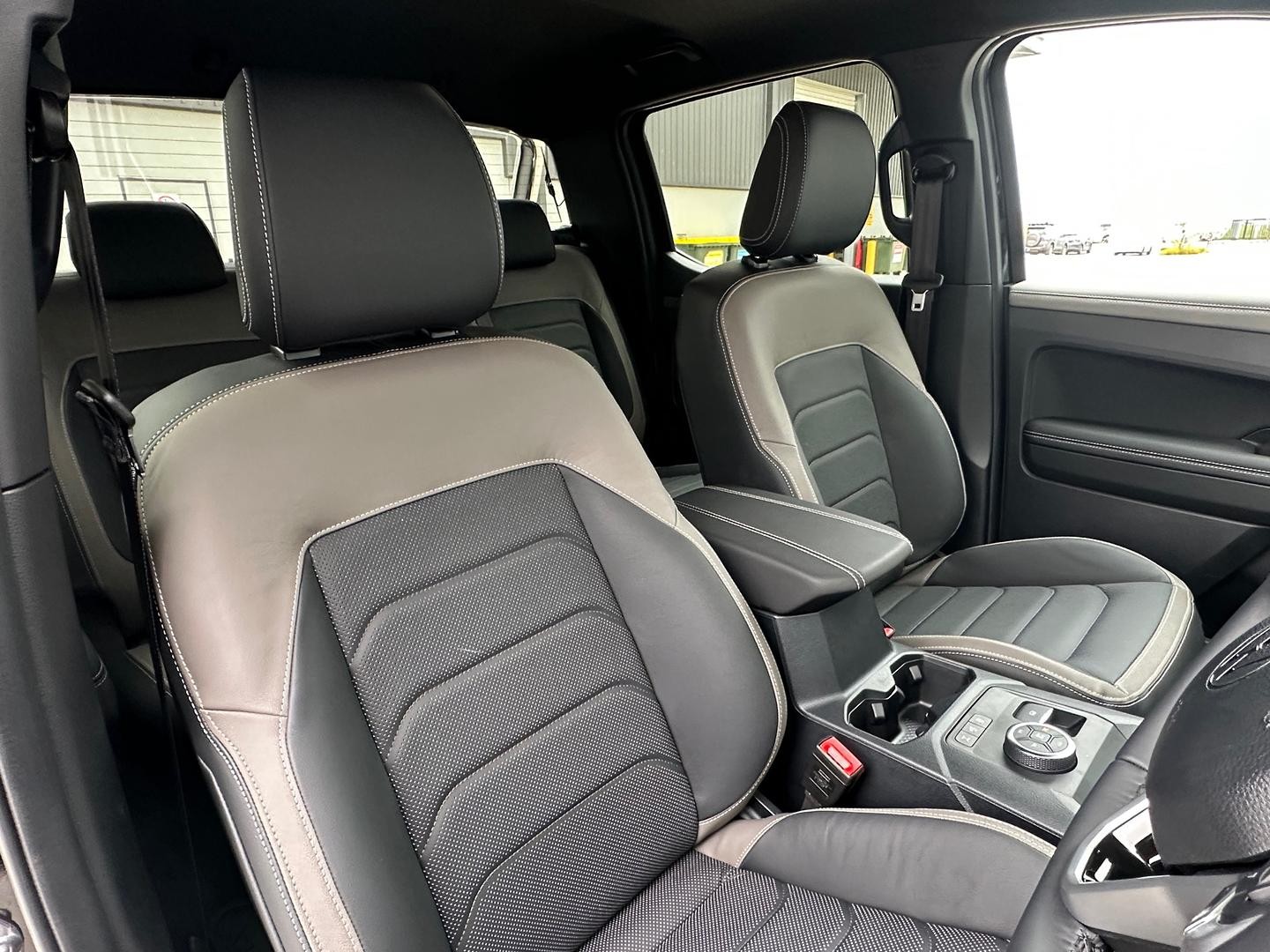 Volkswagen Amarok image 4