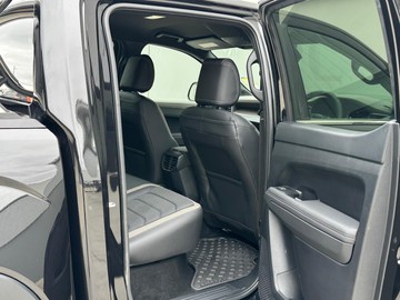 https://dvg-vehicle-assets.s3.amazonaws.com/439872/75y0x3pu5u8upmm22fssxtw0i.jpg