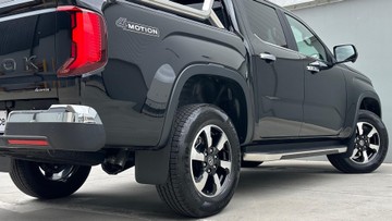 https://dvg-vehicle-assets.s3.amazonaws.com/439872/bo13ynqihzt20djk39z0wwpi9.jpg