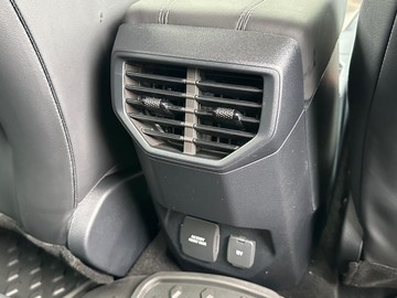 https://dvg-vehicle-assets.s3.amazonaws.com/439872/df57b41q84eaqrkddnxt2jos8.jpg